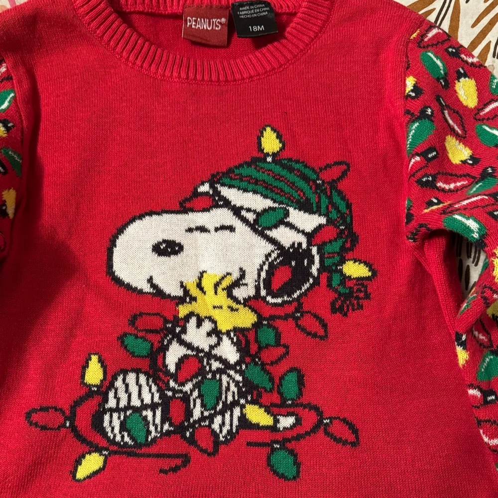 Peanuts Christmas Sweater ( original) 18m - Picture 5 of 11